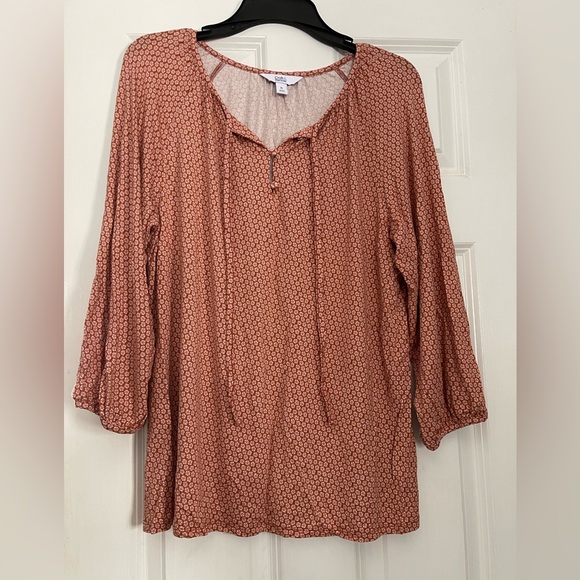 croft & barrow Tops - Croft & Barrow Coral Patterned Blouse